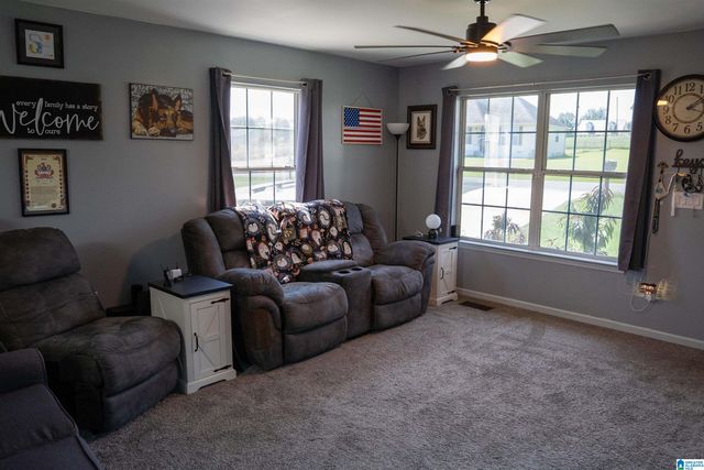 199 QUAIL HOLLOW ROAD, Warrior, AL 35180
