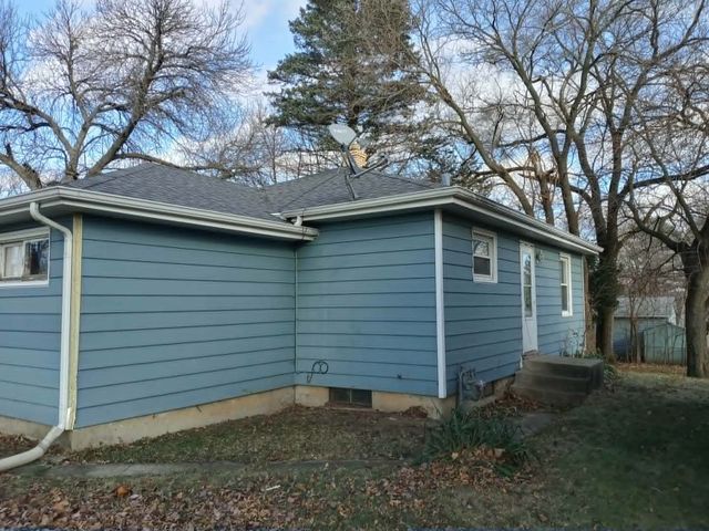 2416 Ashland Avenue, Rockford, IL 61101