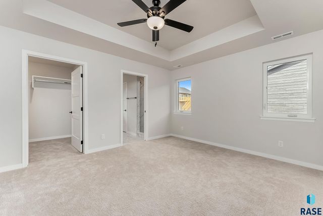 621 N UNION Ave Avenue, Sioux Falls, SD 57110