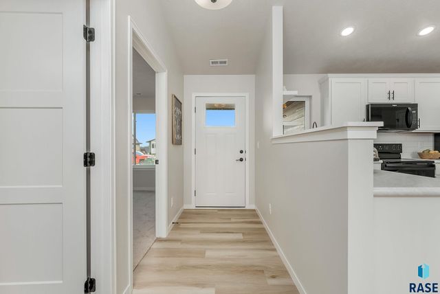 621 N UNION Ave Avenue, Sioux Falls, SD 57110