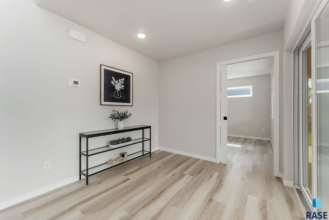 621 N UNION Ave Avenue, Sioux Falls, SD 57110