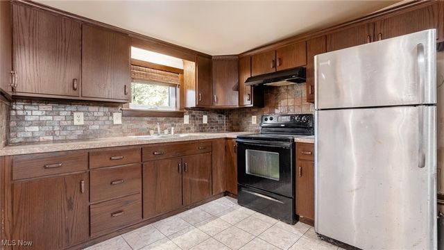 2188 S River Road, Zanesville, OH 43701