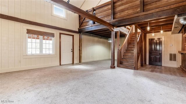 2188 S River Road, Zanesville, OH 43701