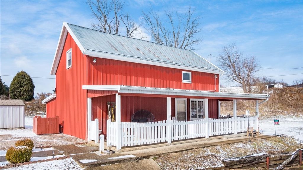 2188 S River Road, Zanesville, OH 43701