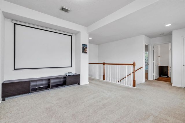 8818 Apple Mill Drive, Houston, TX 77095