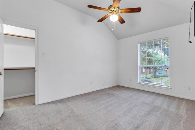 8818 Apple Mill Drive, Houston, TX 77095