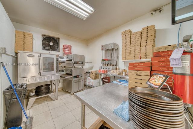 Free Standing Takeout Restaurant For Sale, Miami, FL 33144