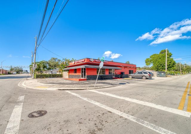 Free Standing Takeout Restaurant For Sale, Miami, FL 33144