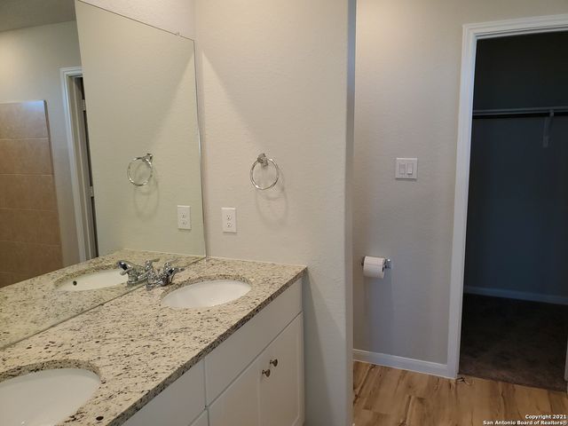 6120 TREADLE, New Braunfels, TX 78132