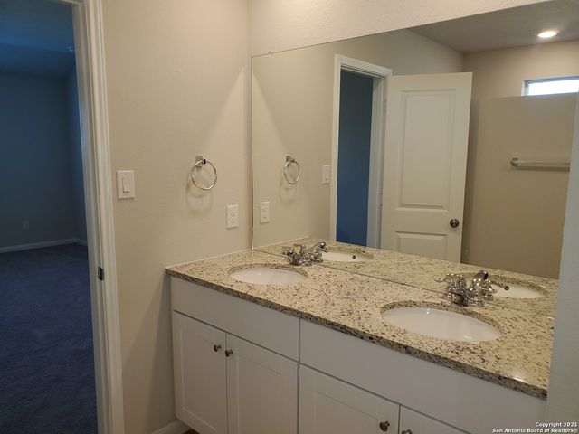 6120 TREADLE, New Braunfels, TX 78132