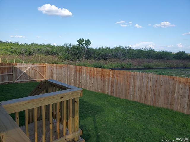 6120 TREADLE, New Braunfels, TX 78132