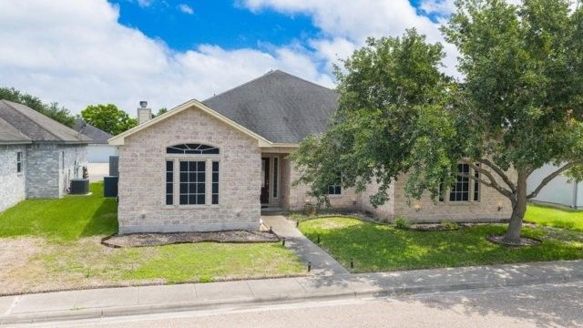 3141 Quail Springs Road 13, Corpus Christi, TX 78414