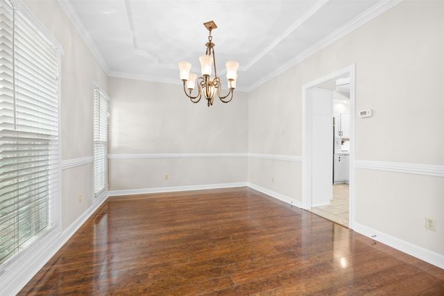 8890 RIVERWOOD FARMS PKY, Memphis, TN 38016