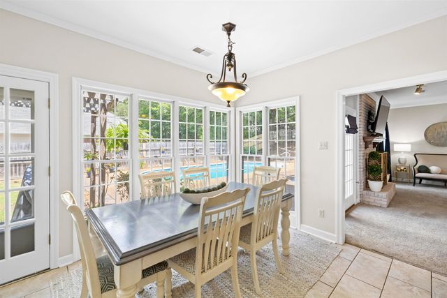 8890 RIVERWOOD FARMS PKY, Memphis, TN 38016
