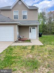 110 HIGH MEADOWS DR, Sicklerville, NJ 08081