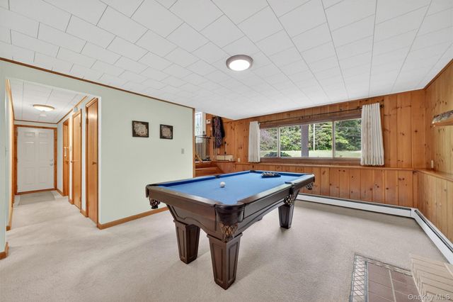 176 Gretna Woods Road, Pleasant Valley, NY 12569