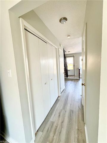 3657 Smokey Chamber DR, Virginia Beach, VA 23462