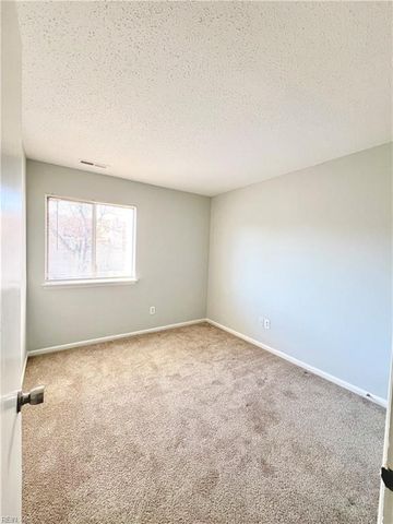 3657 Smokey Chamber DR, Virginia Beach, VA 23462