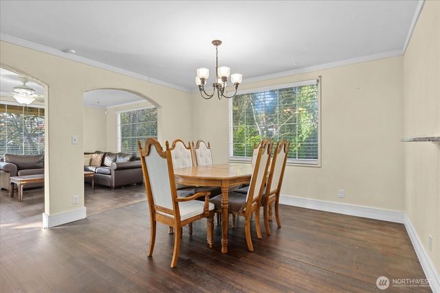 3417 E College Way, Mount Vernon, WA 98273