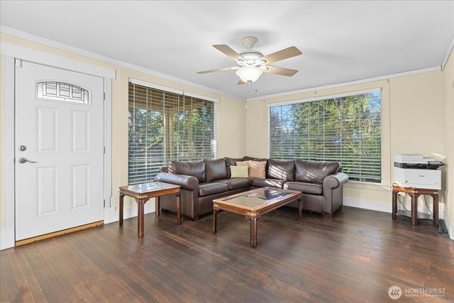 3417 E College Way, Mount Vernon, WA 98273