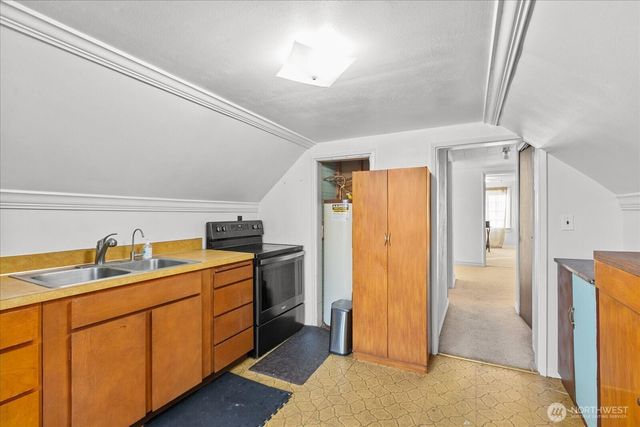 3417 E College Way, Mount Vernon, WA 98273