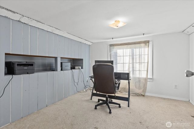 3417 E College Way, Mount Vernon, WA 98273