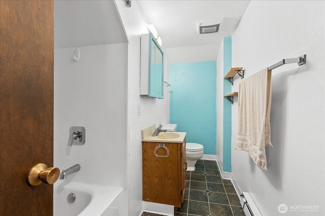 3417 E College Way, Mount Vernon, WA 98273