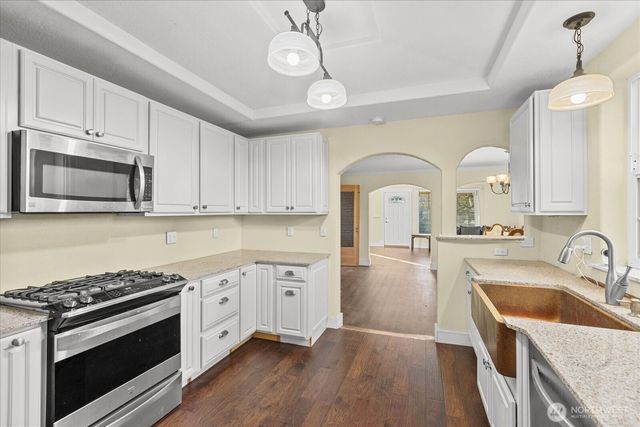 3417 E College Way, Mount Vernon, WA 98273