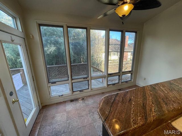 810 Grove Street, Alton, IL 62002