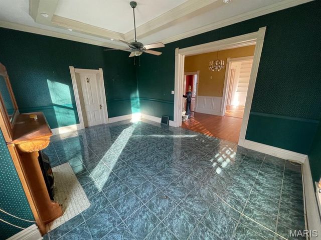 810 Grove Street, Alton, IL 62002