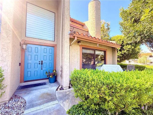 560 Rosewood Avenue, Camarillo, CA 93010