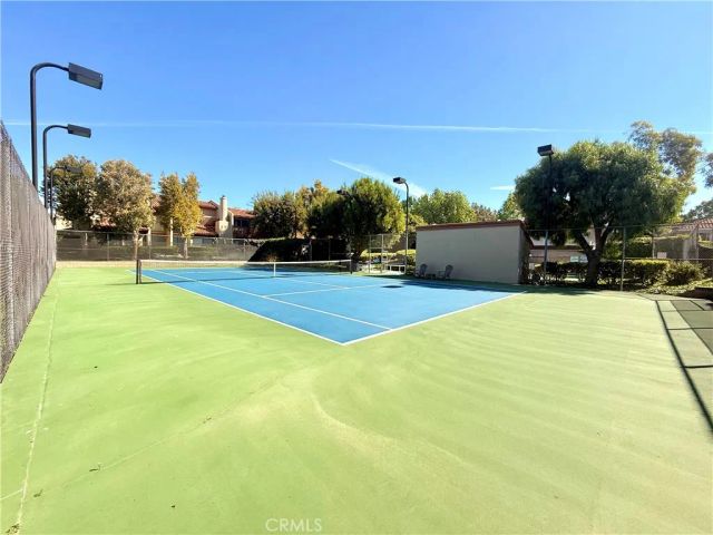 560 Rosewood Avenue, Camarillo, CA 93010