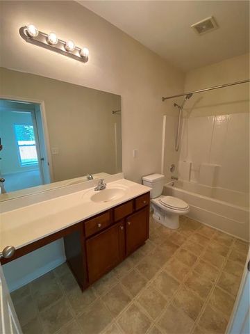 2146 Peach Shoals Circle, Dacula, GA 30019