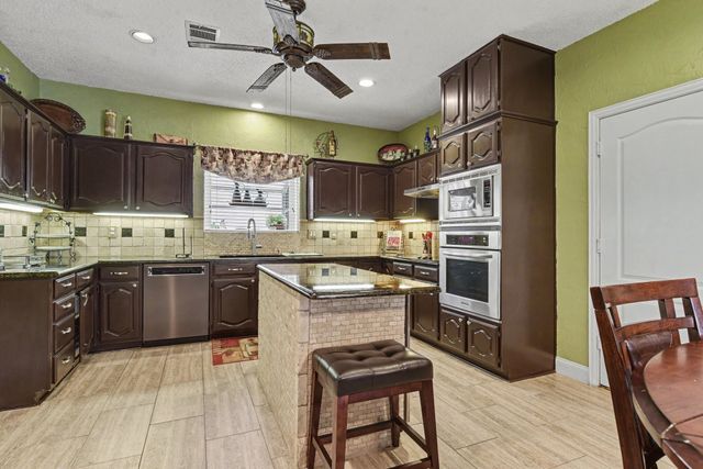 1713 Endicott Drive, Plano, TX 75025