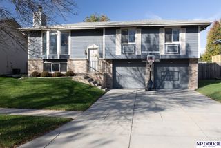 2141 SW 16Th Street, Lincoln, NE 68522
