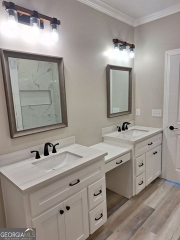 4421 Altamaha School Rd, Baxley, GA 31513