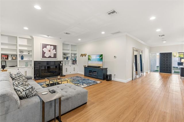 2539 SWEETWATER COUNTRY CLUB DRIVE, Apopka, FL 32712