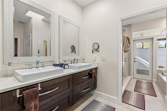 2539 SWEETWATER COUNTRY CLUB DRIVE, Apopka, FL 32712