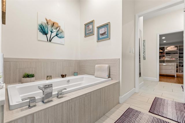 2539 SWEETWATER COUNTRY CLUB DRIVE, Apopka, FL 32712