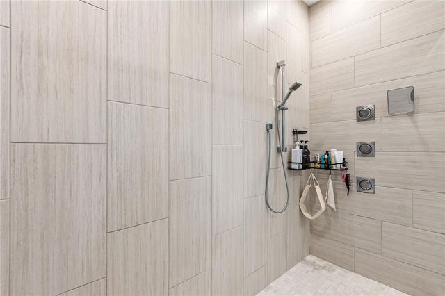 2539 SWEETWATER COUNTRY CLUB DRIVE, Apopka, FL 32712