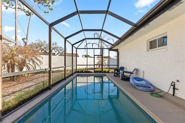 2539 SWEETWATER COUNTRY CLUB DRIVE, Apopka, FL 32712