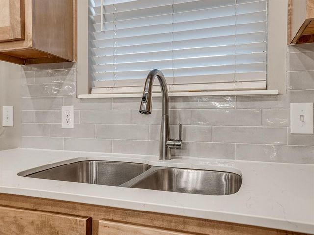 17609 Boling Farm Road, Edmond, OK 73012