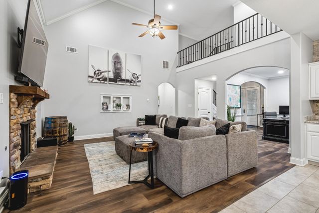 233 FAITH RD, Millington, TN 38053