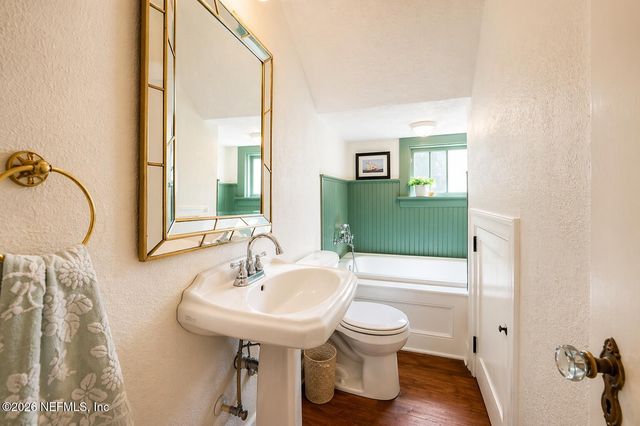 53 W 10TH Street, Jacksonville, FL 32206