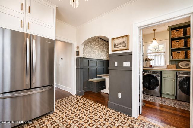 53 W 10TH Street, Jacksonville, FL 32206