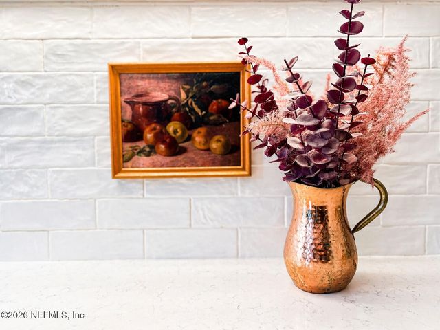 53 W 10TH Street, Jacksonville, FL 32206