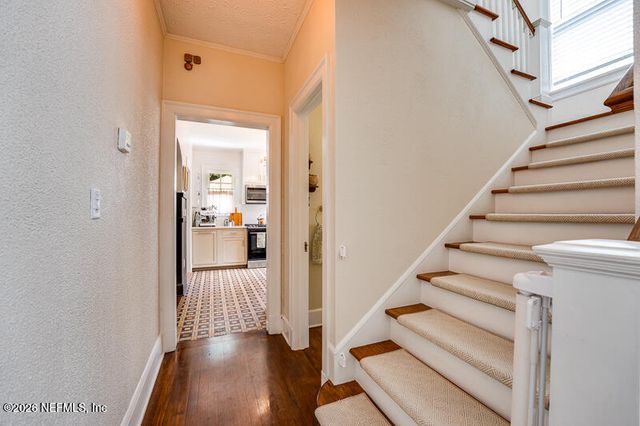 53 W 10TH Street, Jacksonville, FL 32206