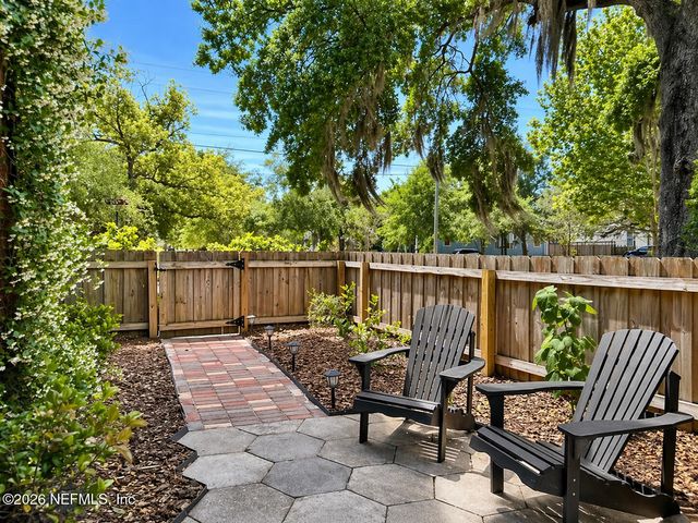 53 W 10TH Street, Jacksonville, FL 32206