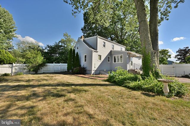 901 QUINTON ST, Roebling, NJ 08554