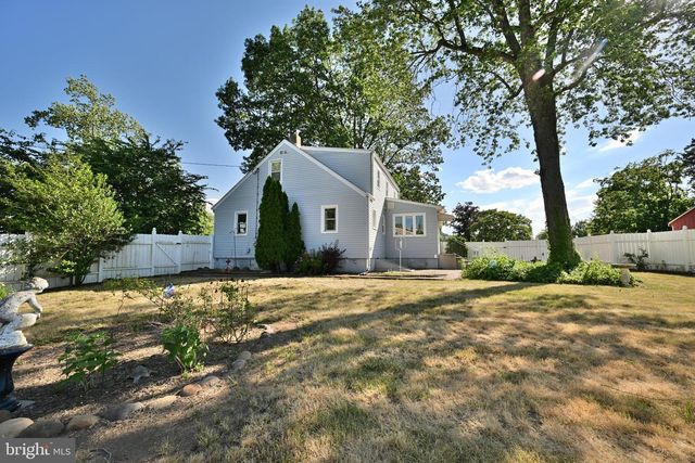901 QUINTON ST, Roebling, NJ 08554